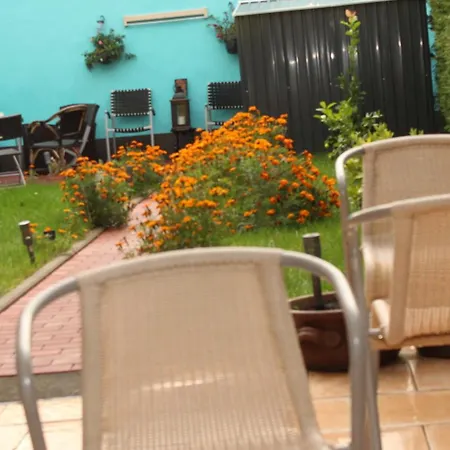 A&s Ferienwohnungenbonner Str 49 *