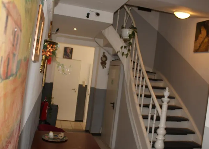 A&s Ferienwohnungenbonner Str 49