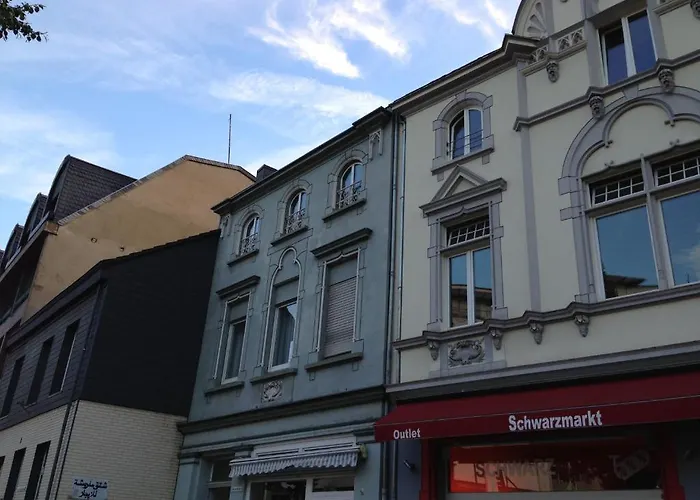 A&s Ferienwohnungenbonner Str 49